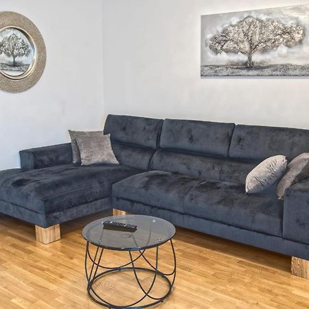 Urbana Villa Four Season Ζάγκρεμπ Εξωτερικό φωτογραφία